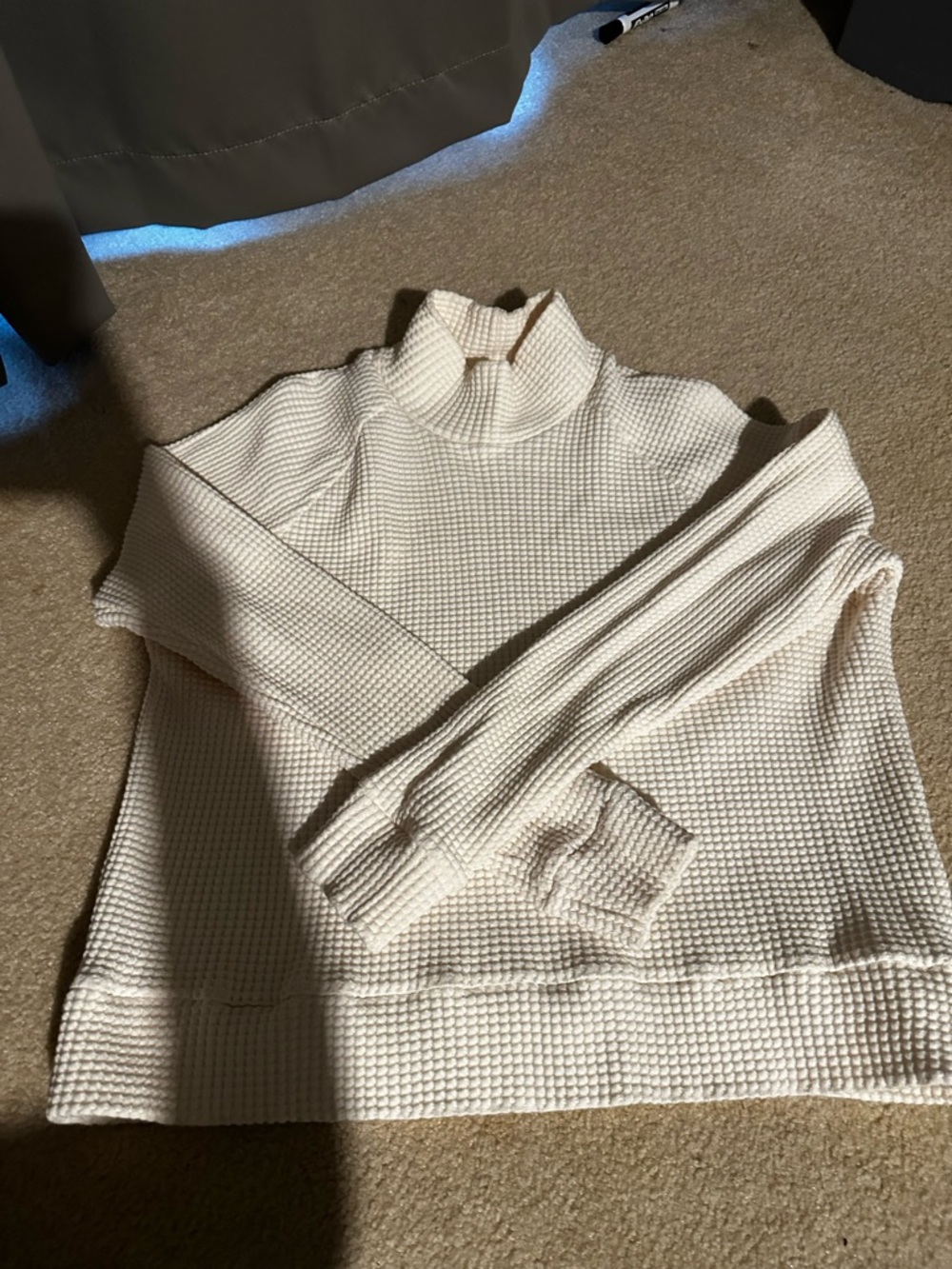 The North Face Cream Waffle-Knit Turtleneck Sweater - Women